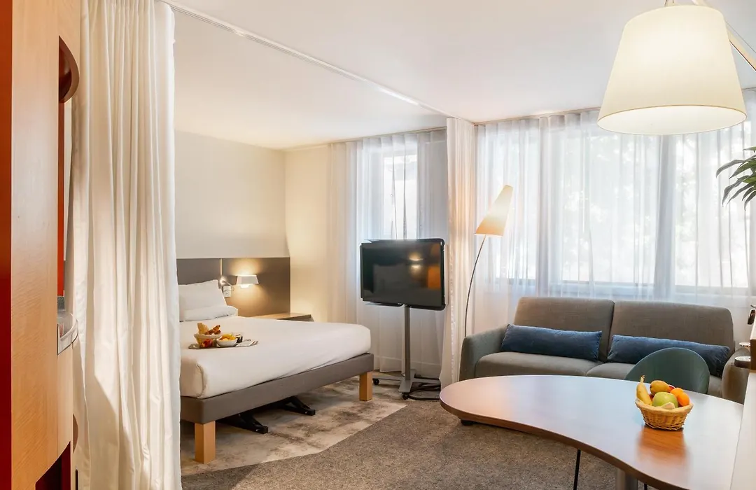 Novotel Suites Cannes Centre-1