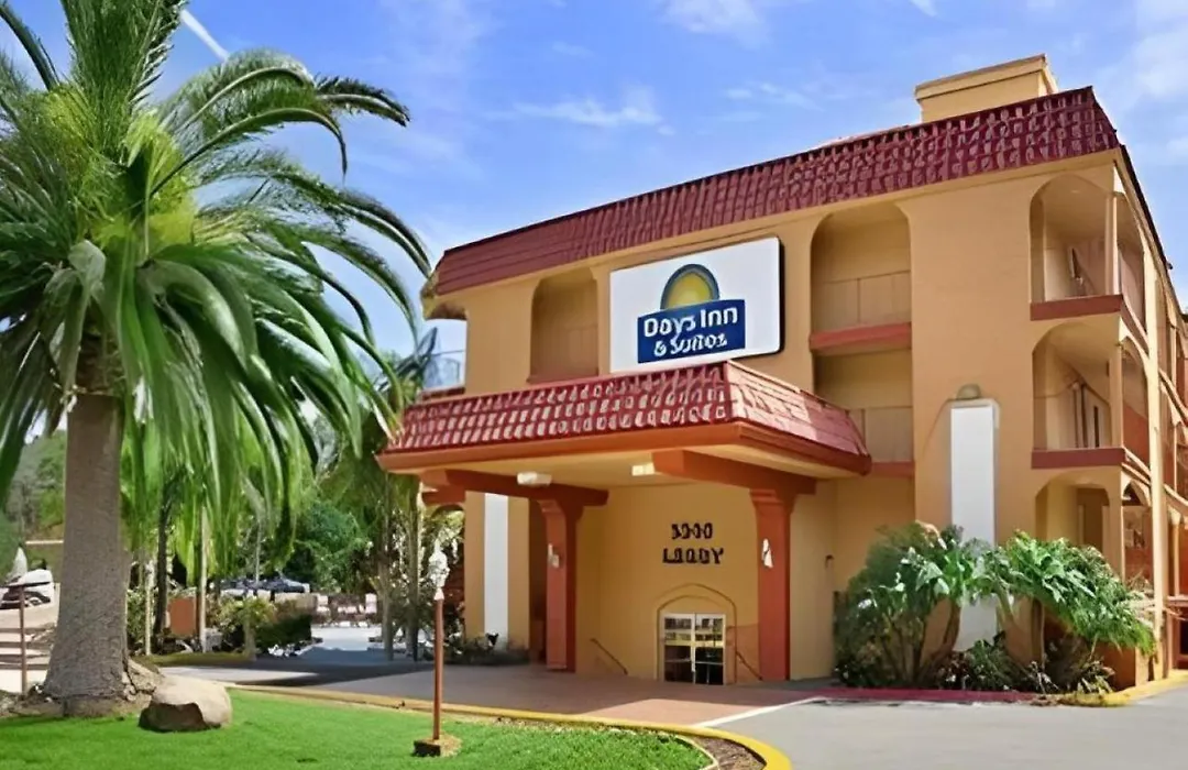 Days Inn By Wyndham Mission Valley-Sdsu-1
