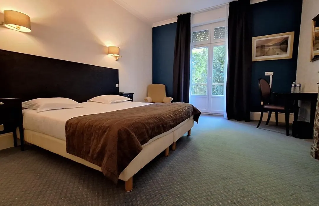 Hotel Cosmos & Spa-1