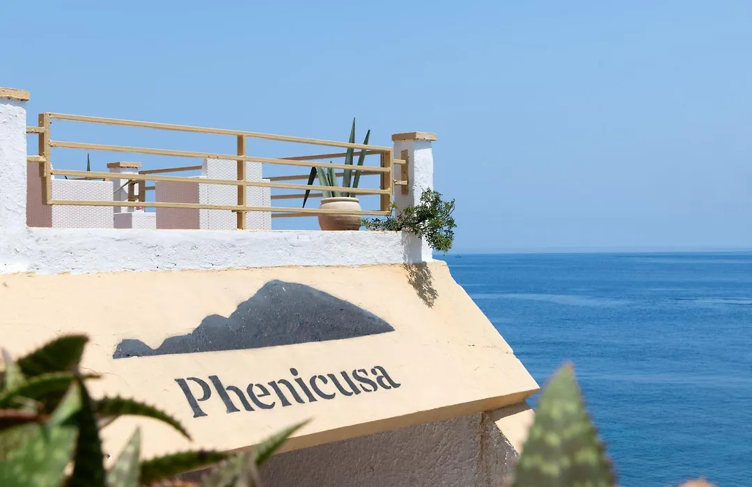 Hotel Phenicusa-1