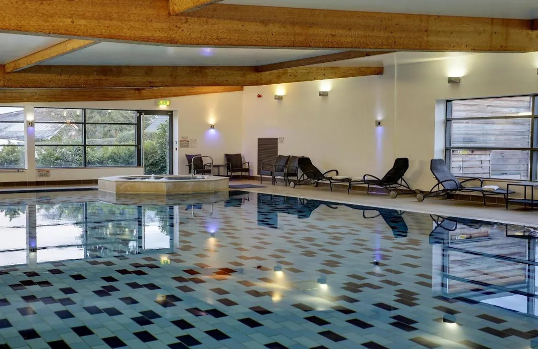 Best Western Chilworth Manor Hotel-1