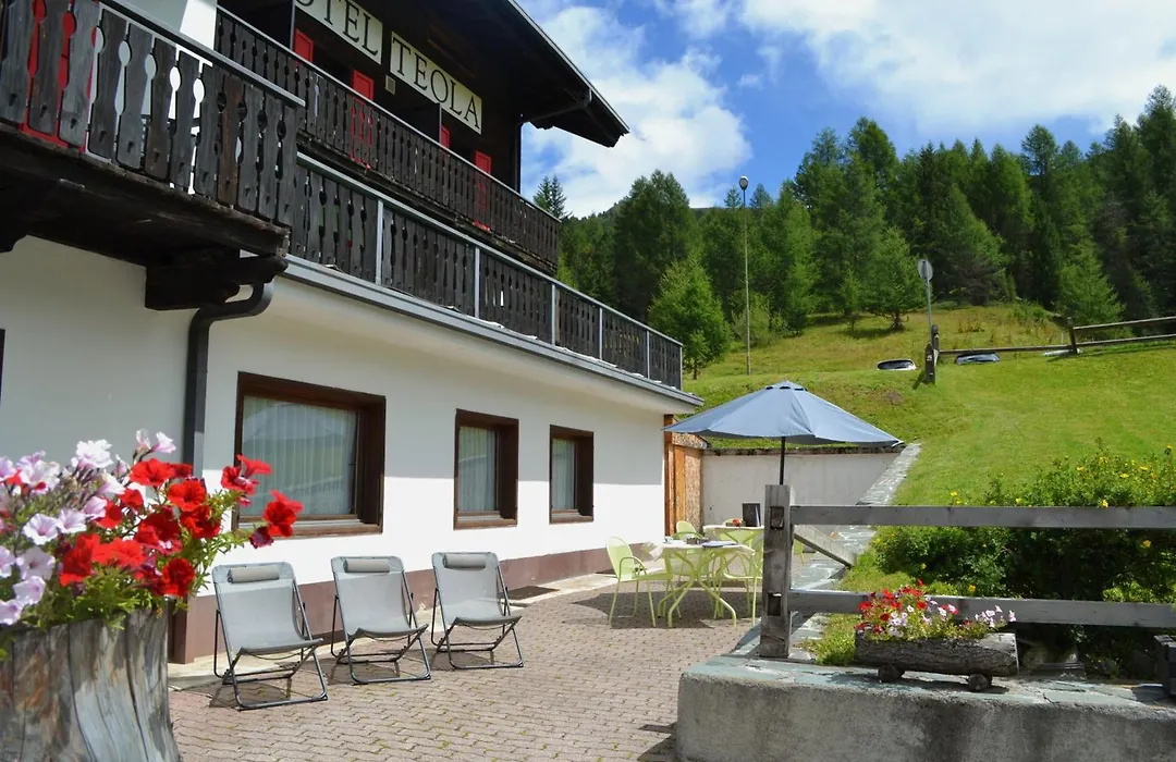 Hotel Teola-1
