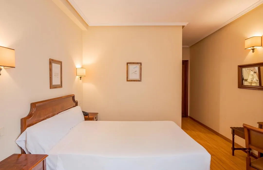 Hotel Begoña-1