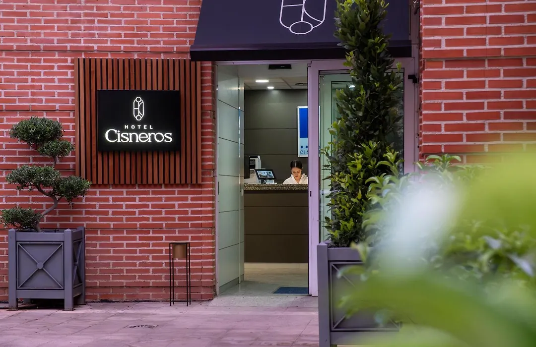Hotel Cisneros-1
