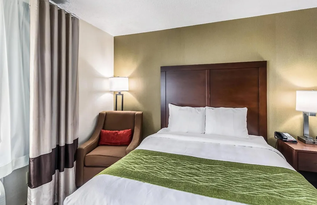 Comfort Inn Medford-Long Island-1