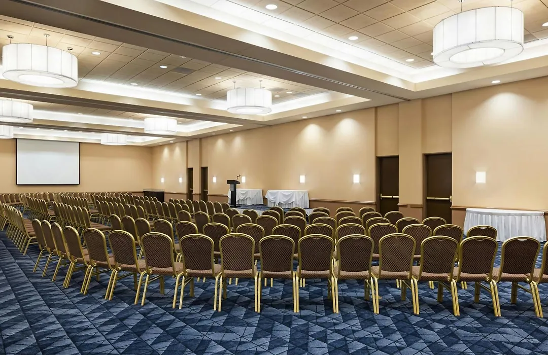 Courtyard By Marriott Baldwin Park-1
