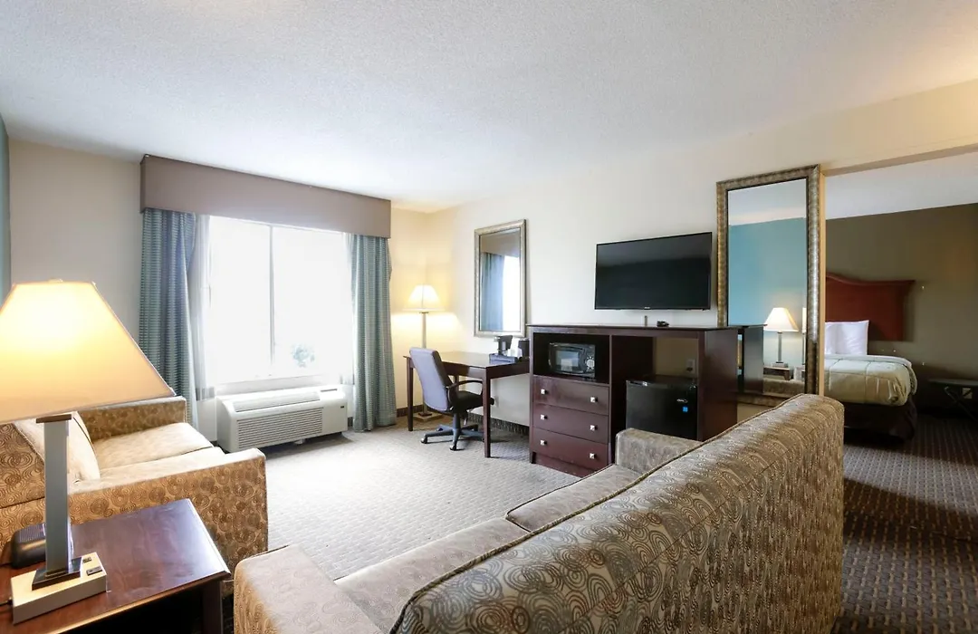 Copley Inn & Suites By Oyo Akron Oh-1