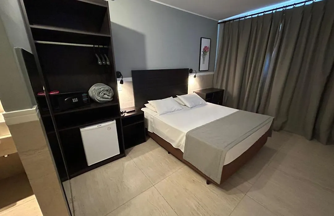 Hotel Mega Polo-1