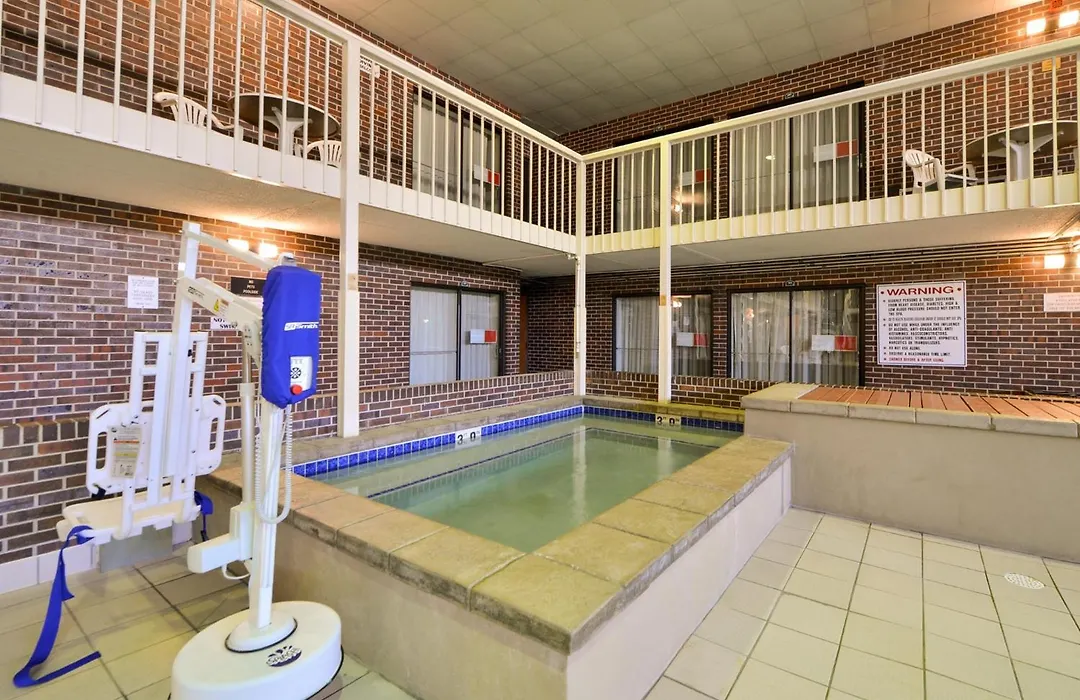 Best Western Kelly Inn - Yankton-1
