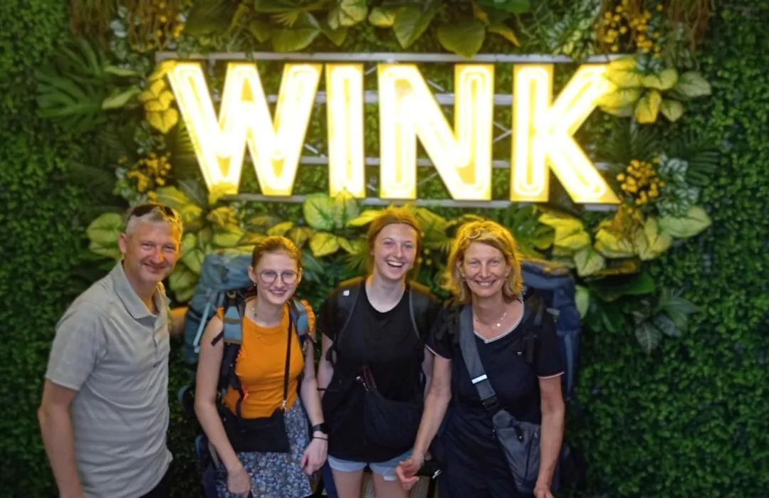 Wink At Upper Cross Street-1