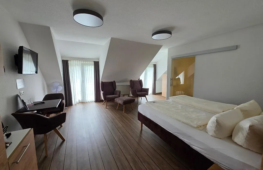 Hotel Am Kurpark Späth-1