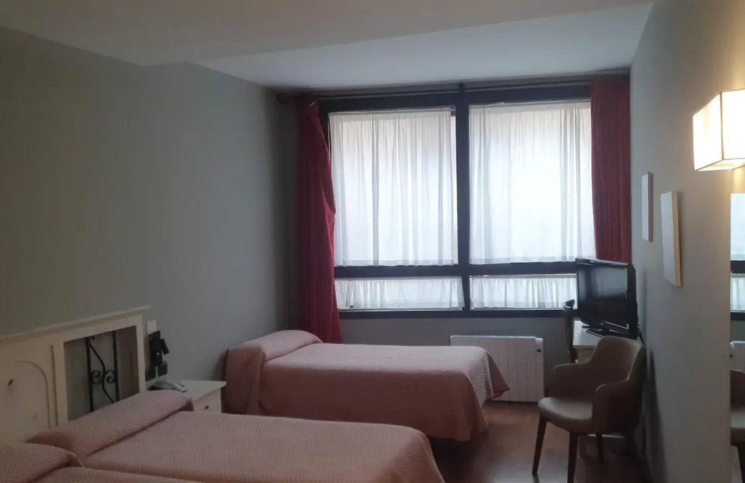 Hotel Duques de Najera-1