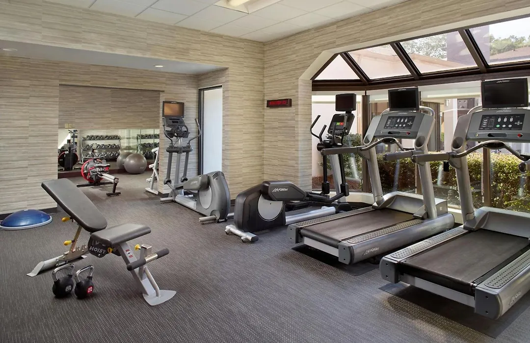 Courtyard By Marriott Raleigh Midtown-1