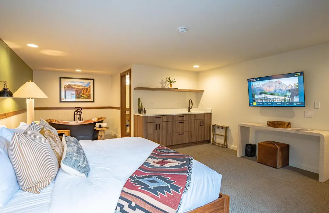 Petty Ranch Inn-1