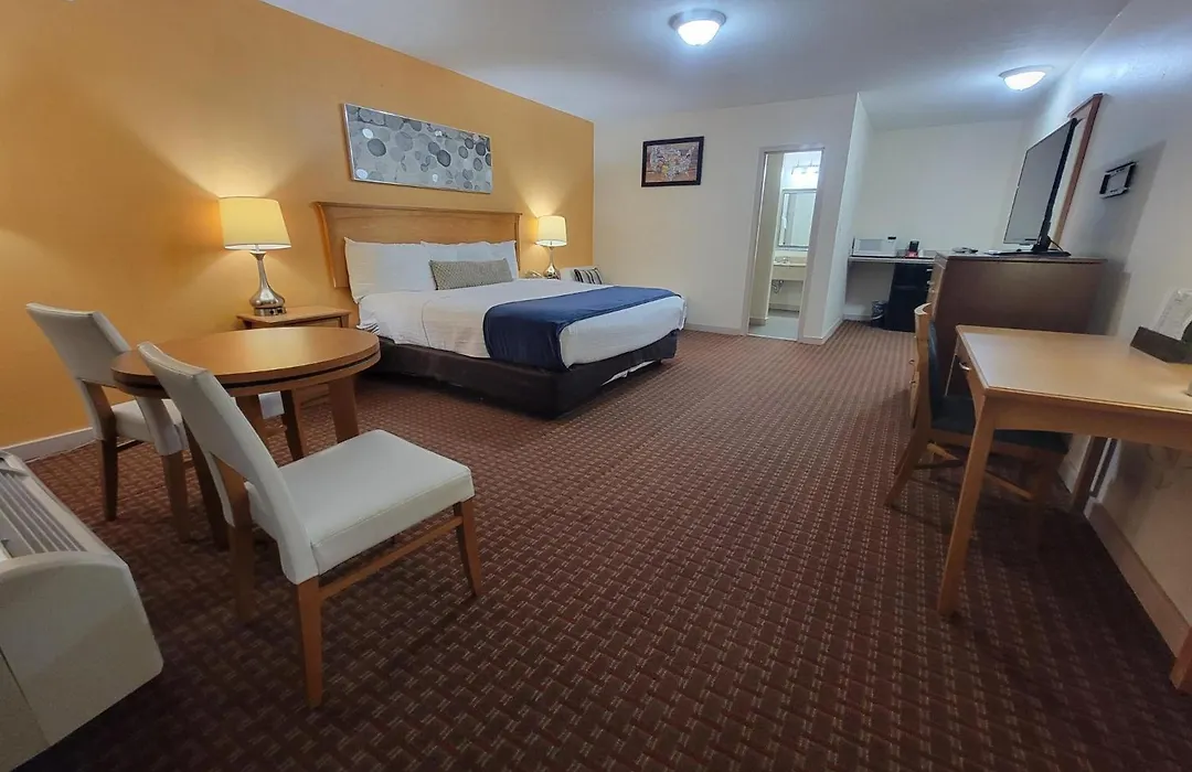 Twin Star Lodge-1