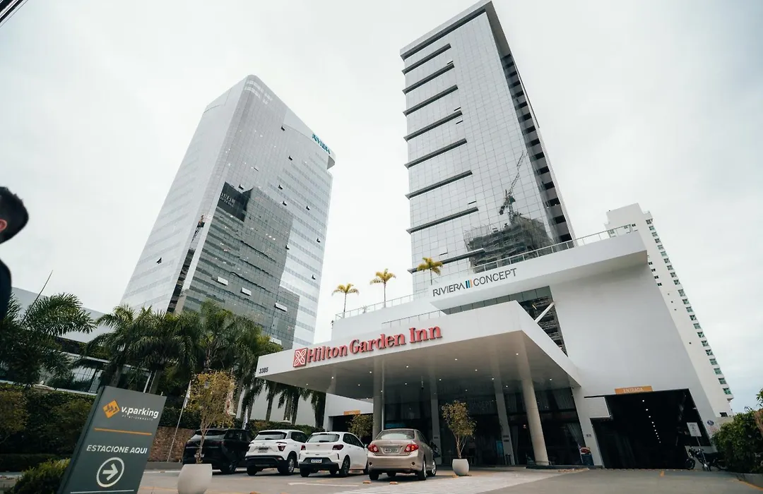 Hilton Garden Inn Praia Brava-1