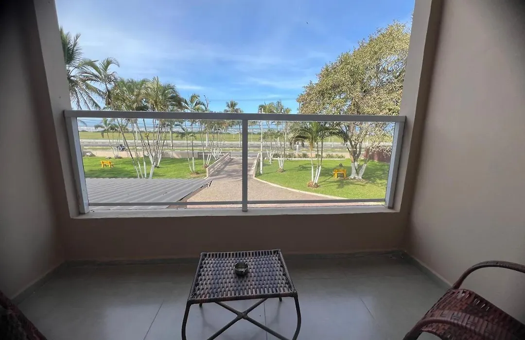 Leviv Praia Hotel-1