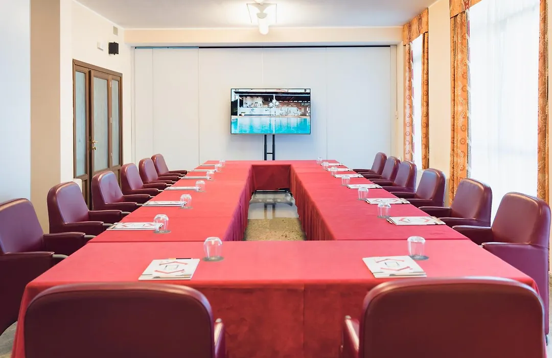 Rivoli Hotel-1