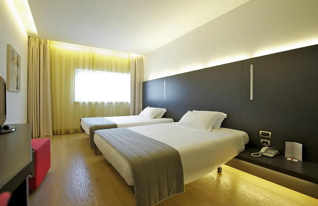 Mercure Nerocubo Rovereto-1