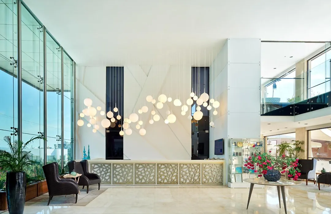 Bellazure Hotel-1