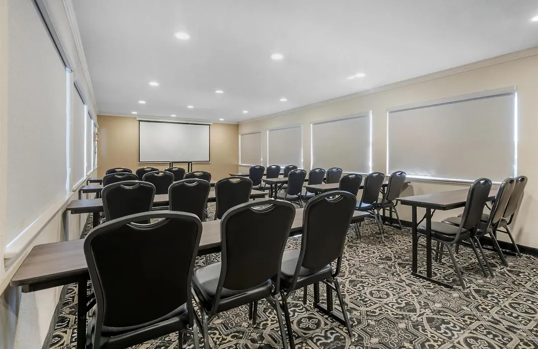 Best Western Plus Inn Of Hayward-1