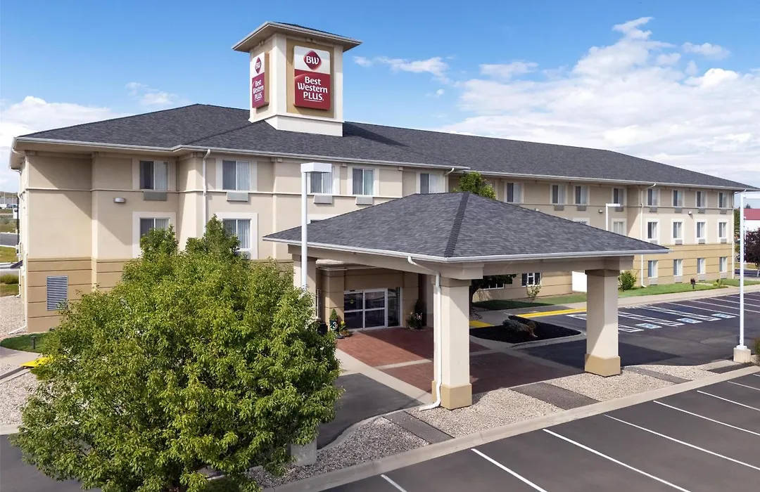 Best Western Plus Frontier Inn-1