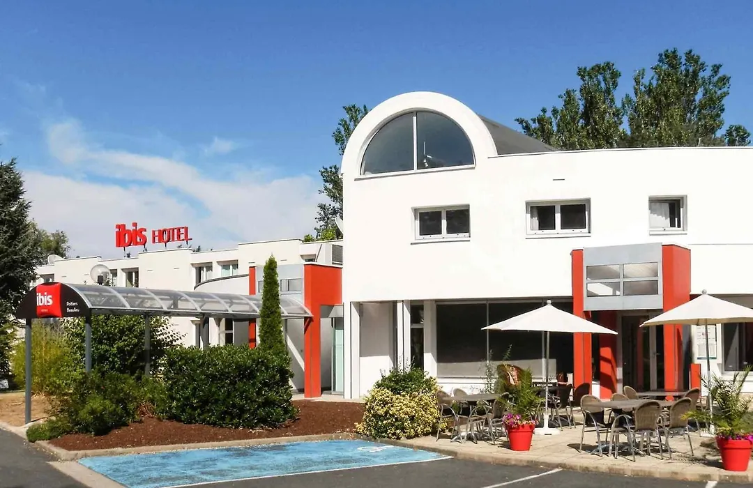 ibis Poitiers Beaulieu-1