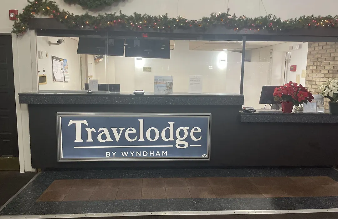 Travelodge By Wyndham Vernon Ct-1