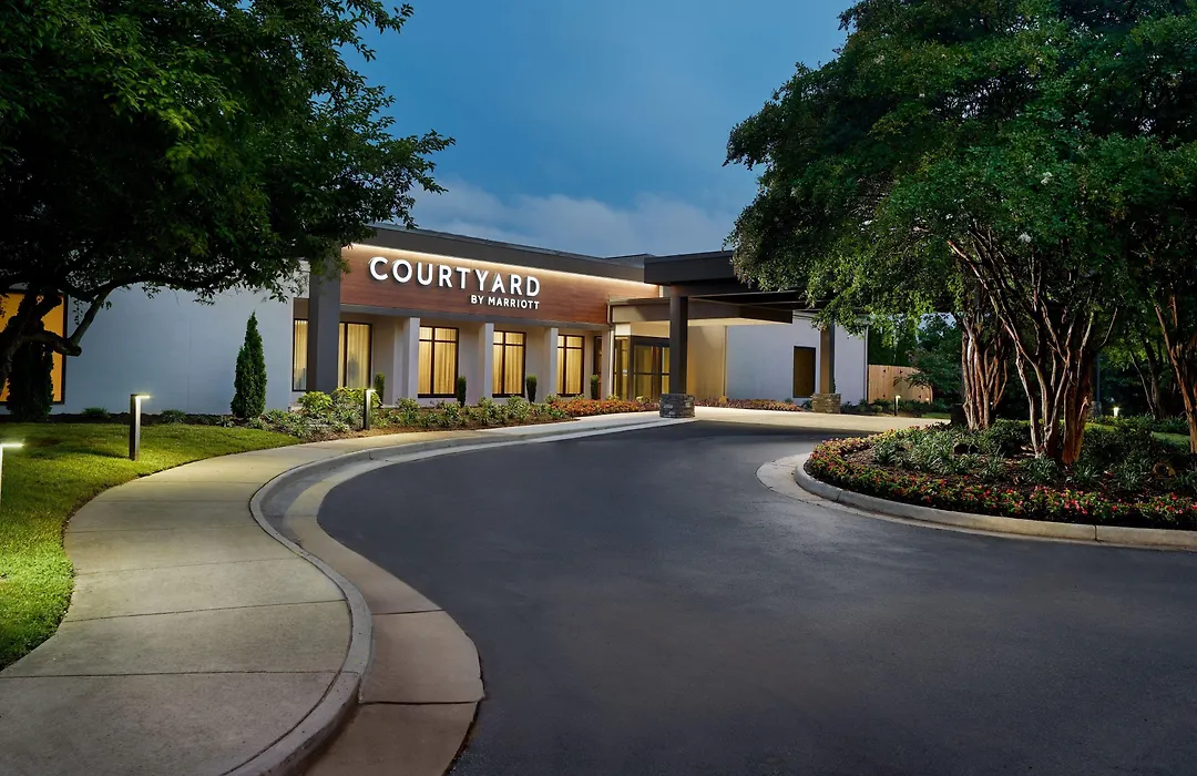 Courtyard By Marriott Charlottesville-1