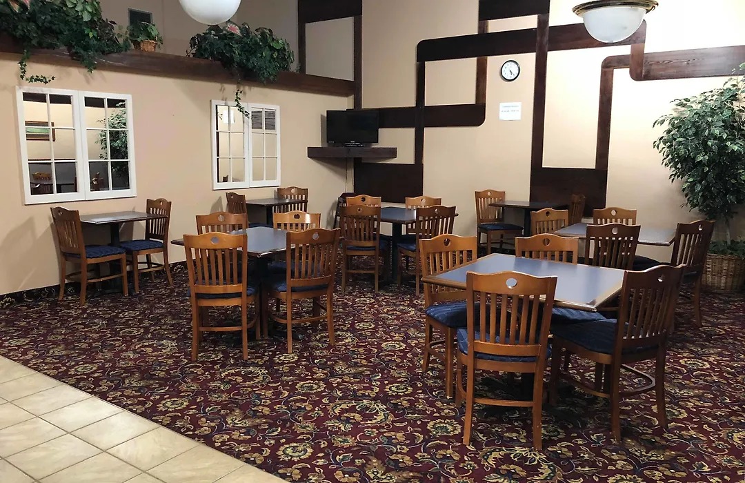 Lupine Inn-1