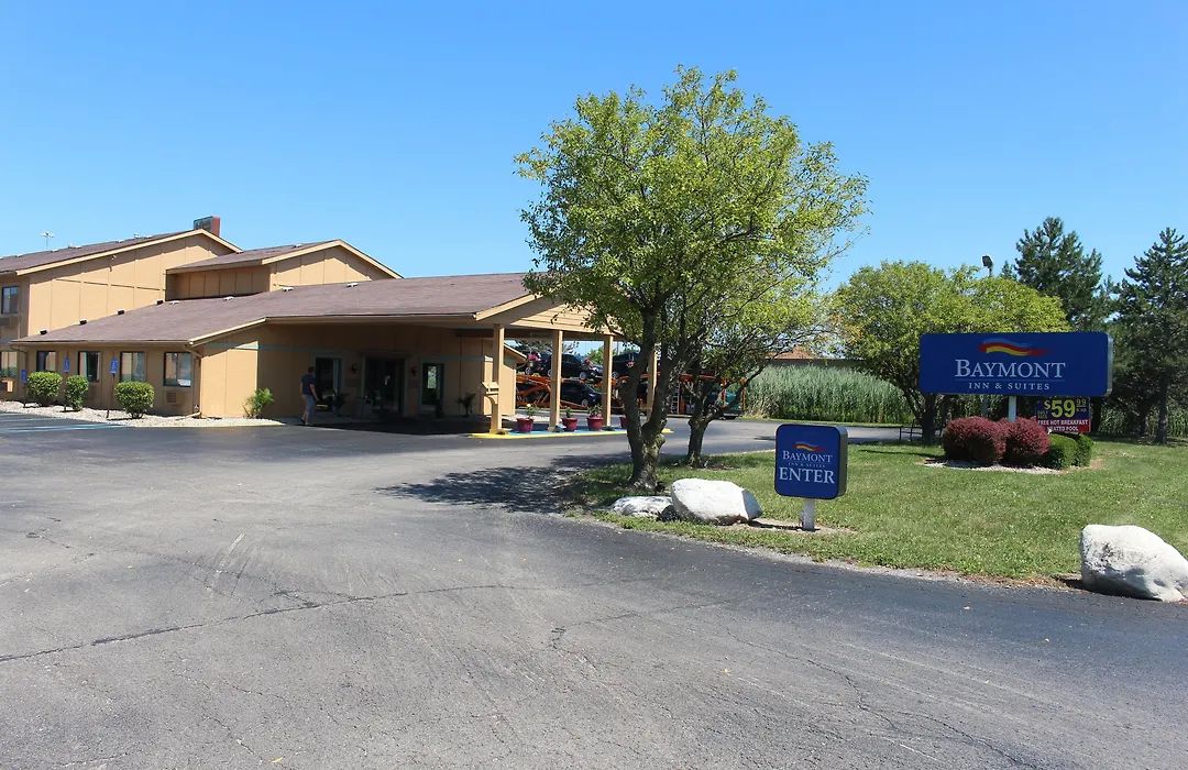 Baymont By Wyndham Perrysburg-Toledo-1