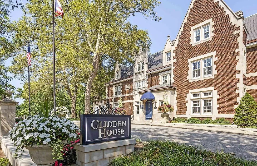 The Glidden House-1