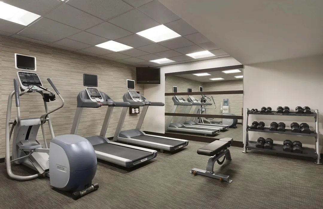 Courtyard By Marriott Bloomington Normal-1