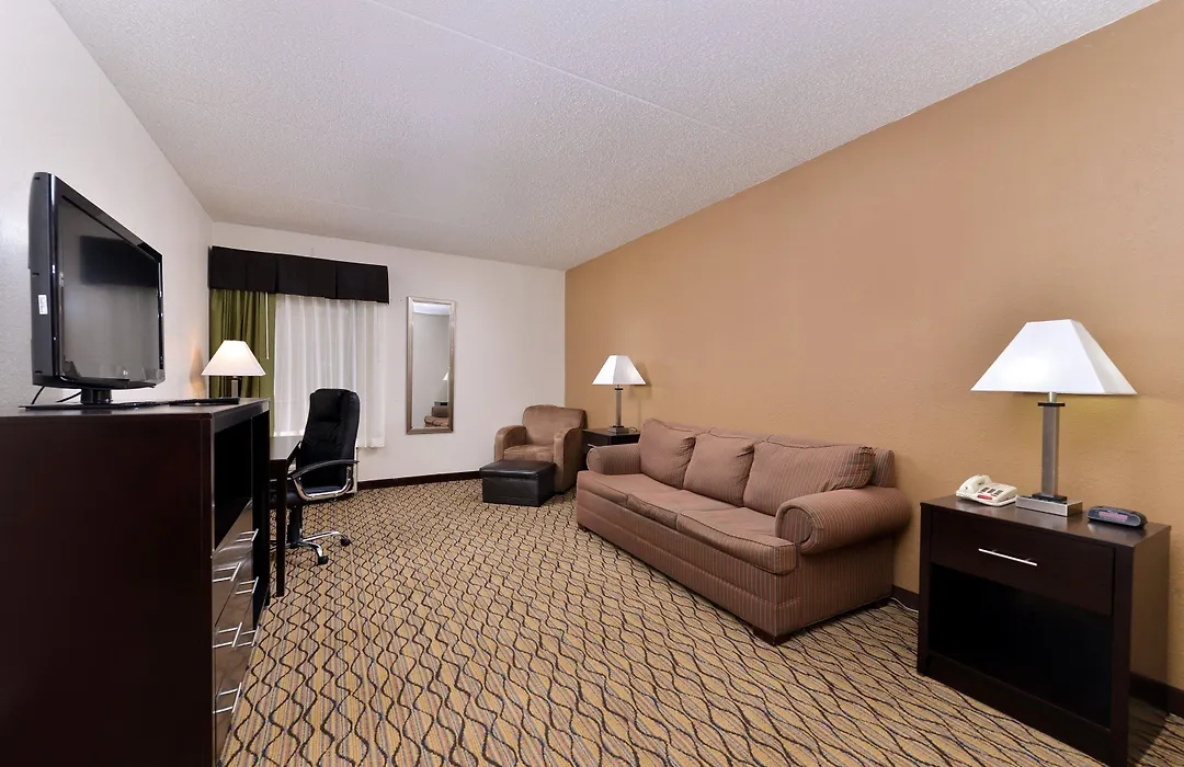 Quality Inn & Suites Matteson Near I-57-1