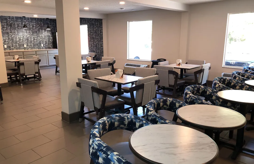 Clarion Pointe Beckley-1