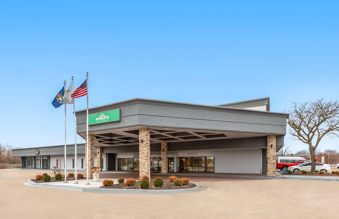 Wingate By Wyndham Troy-1