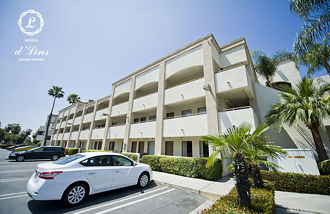 Hotel D'Lins Ontario Airport-1