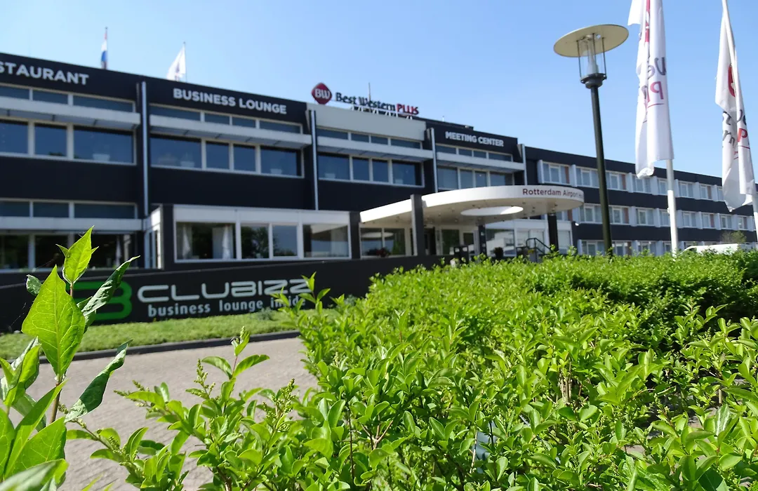 Amrâth Airport Hotel Rotterdam-1
