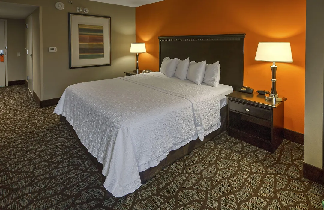 Hampton Inn Asheville-Tunnel Road-1
