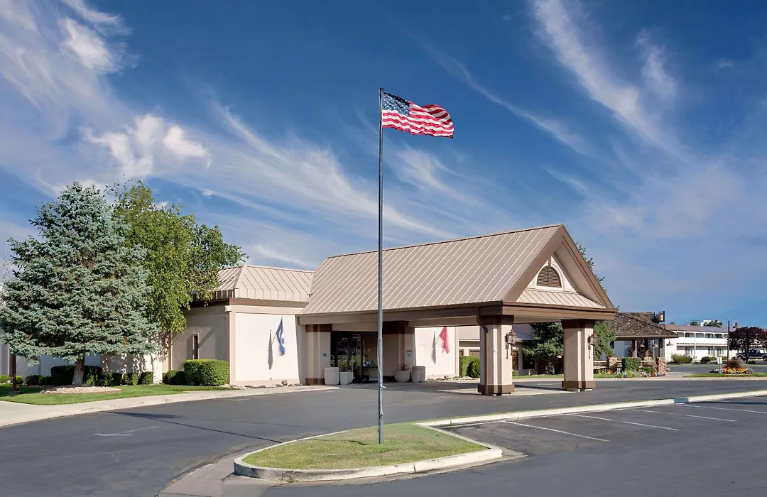 Ramada By Wyndham Provo-1