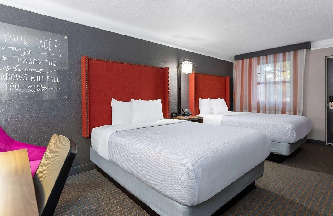 La Quinta Inn By Wyndham Pensacola-1
