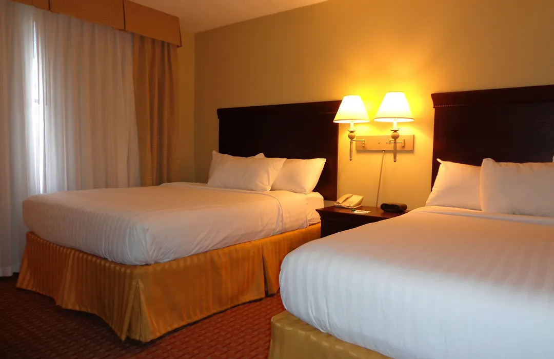 Euro-Suites Hotel-1