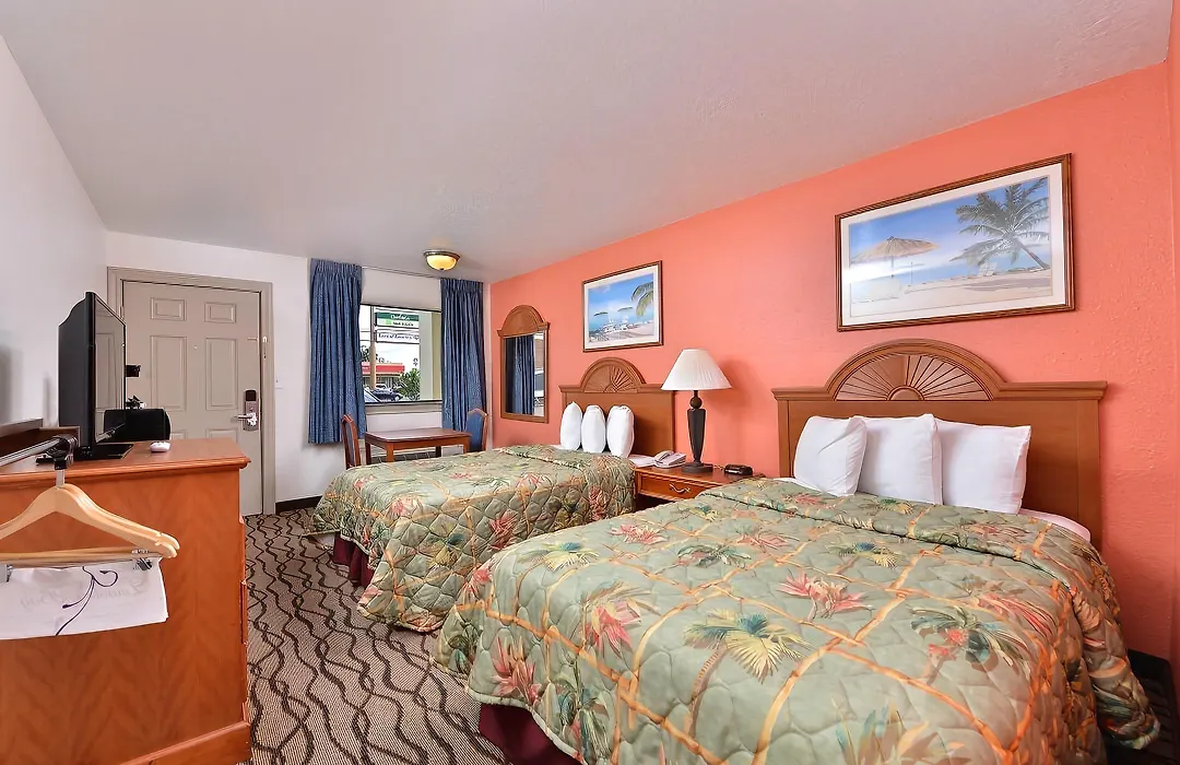 Motel 6 Classic Galveston, Tx Beach-Seawall-1