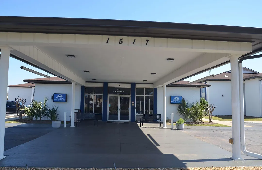 Americas Best Value Inn & Suites-Foley - Fully Renovated-1