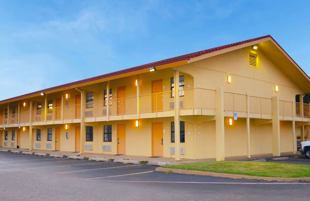 The Grand By Capital O Texarkana I-30-1