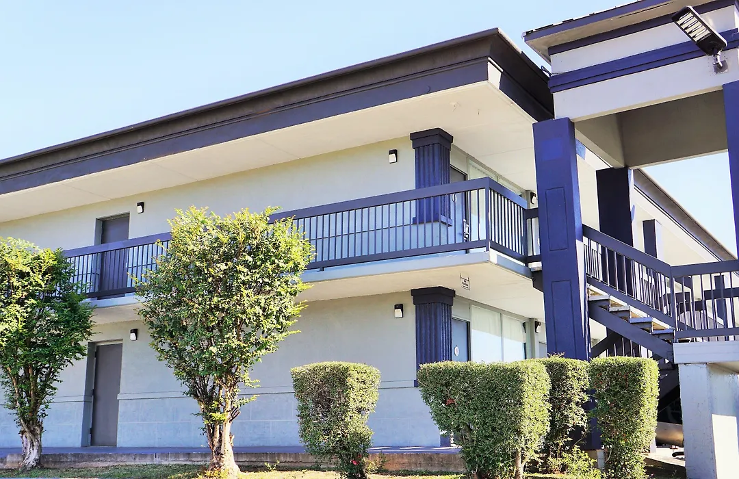 Hotel Elev8-1