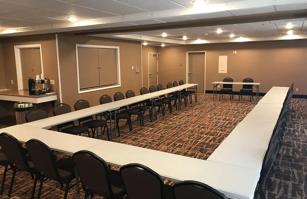 Best Western Plus The Inn At Horse Heaven-1