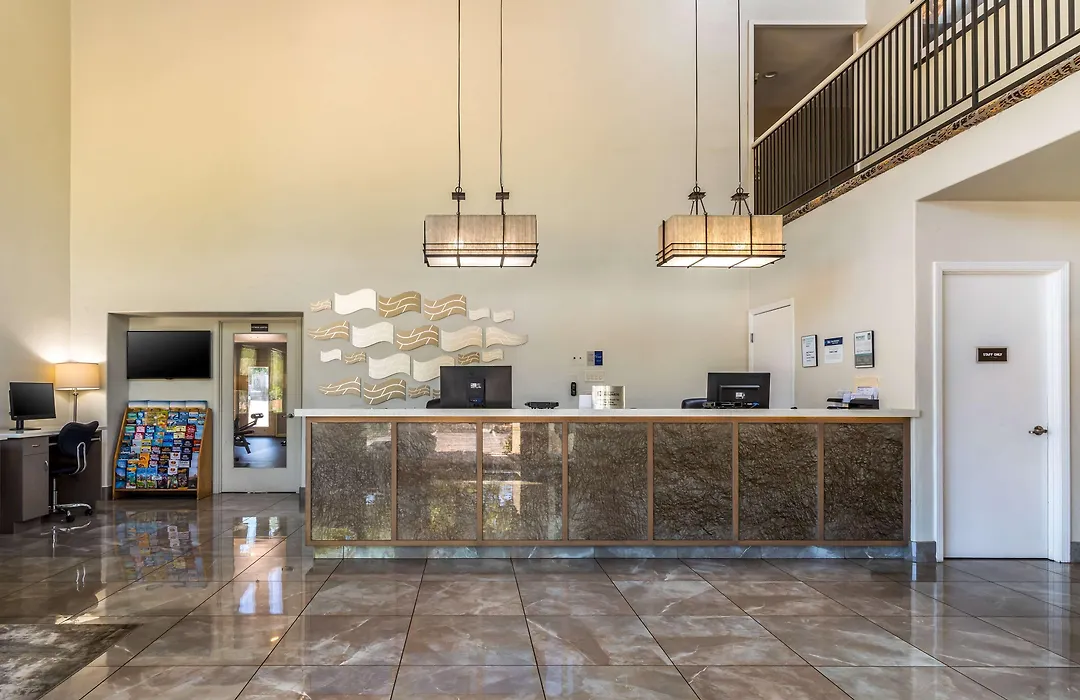 Best Western Plus Inn Scotts Valley-1