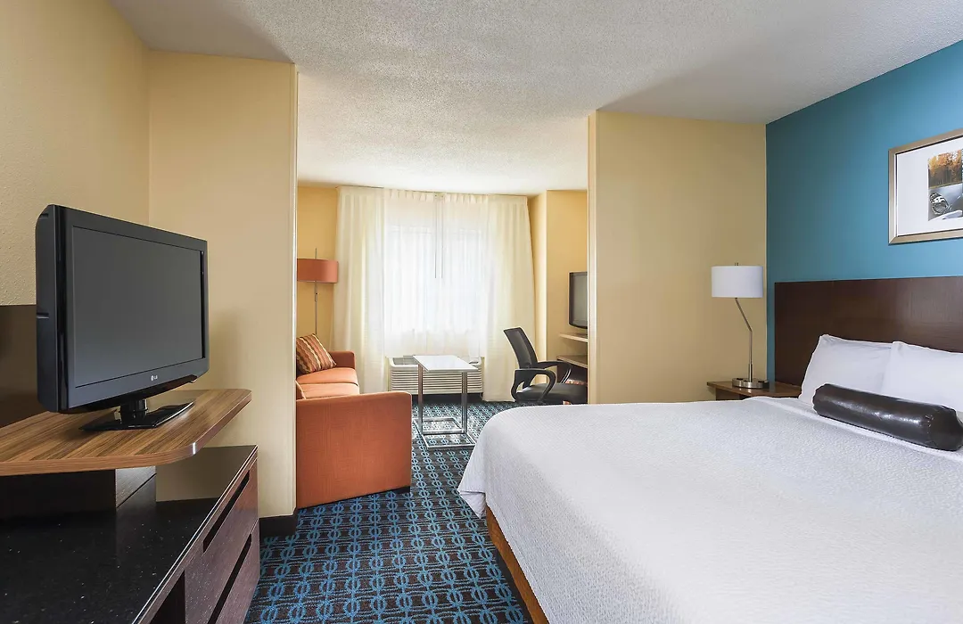 Fairfield Inn & Suites Holland-1