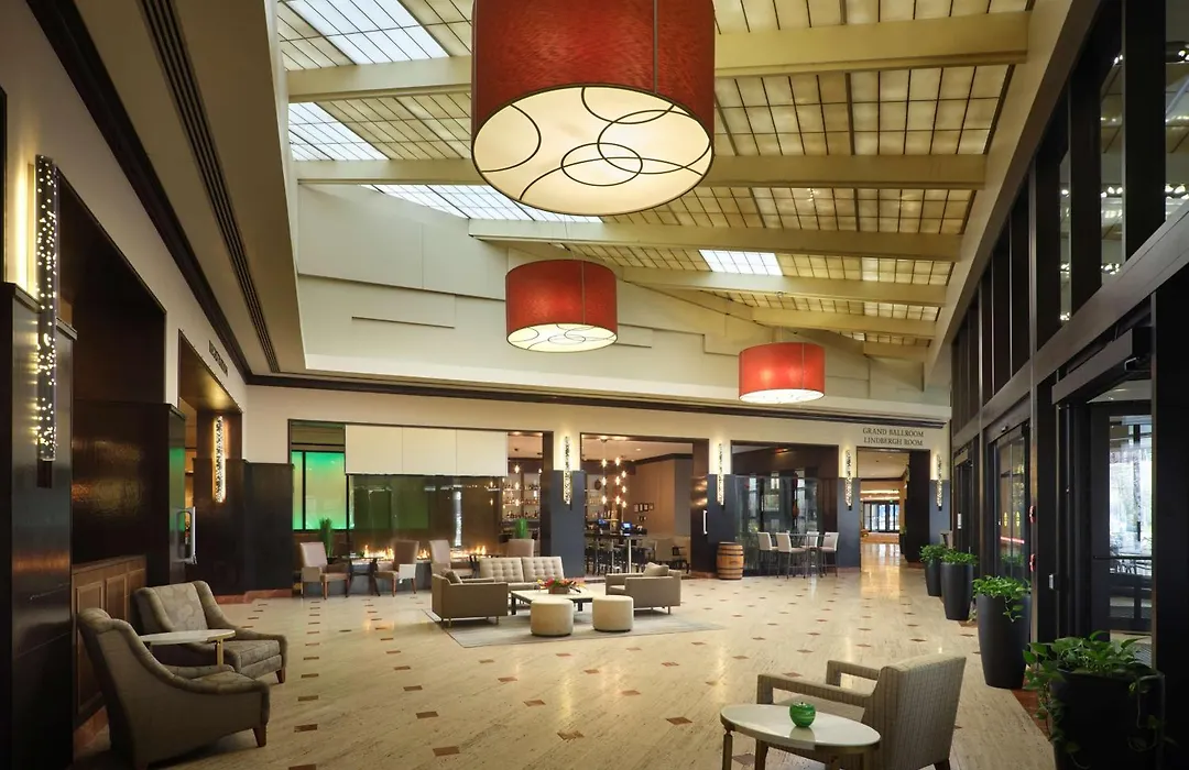 Hilton Rosemont Chicago O'Hare-1